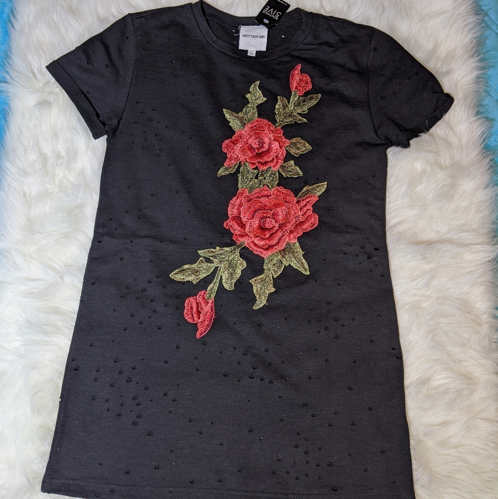 NWT T-Shirt Dress Distressed w/ 3-D Rose Applique